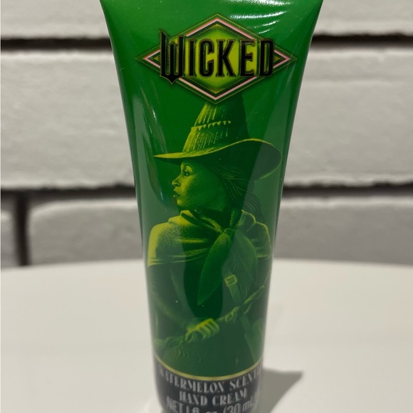 Wicked Elphaba 4-pc Bundle - Picture 2 of 6